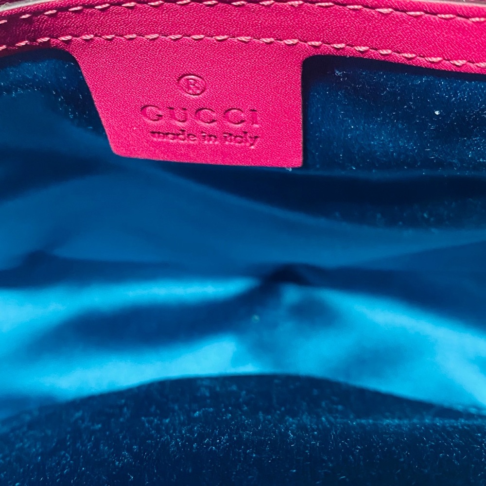 SOLD- GUCCI MARMONT - Picture 7 of 9